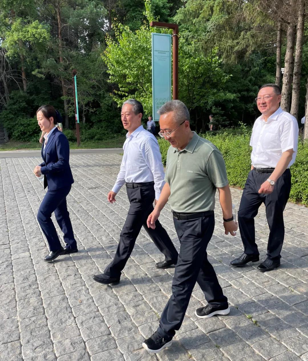 生態(tài)環(huán)境部東北督察局一行到長(zhǎng)春水文化生態(tài)園參觀青海水土保持代辦公司